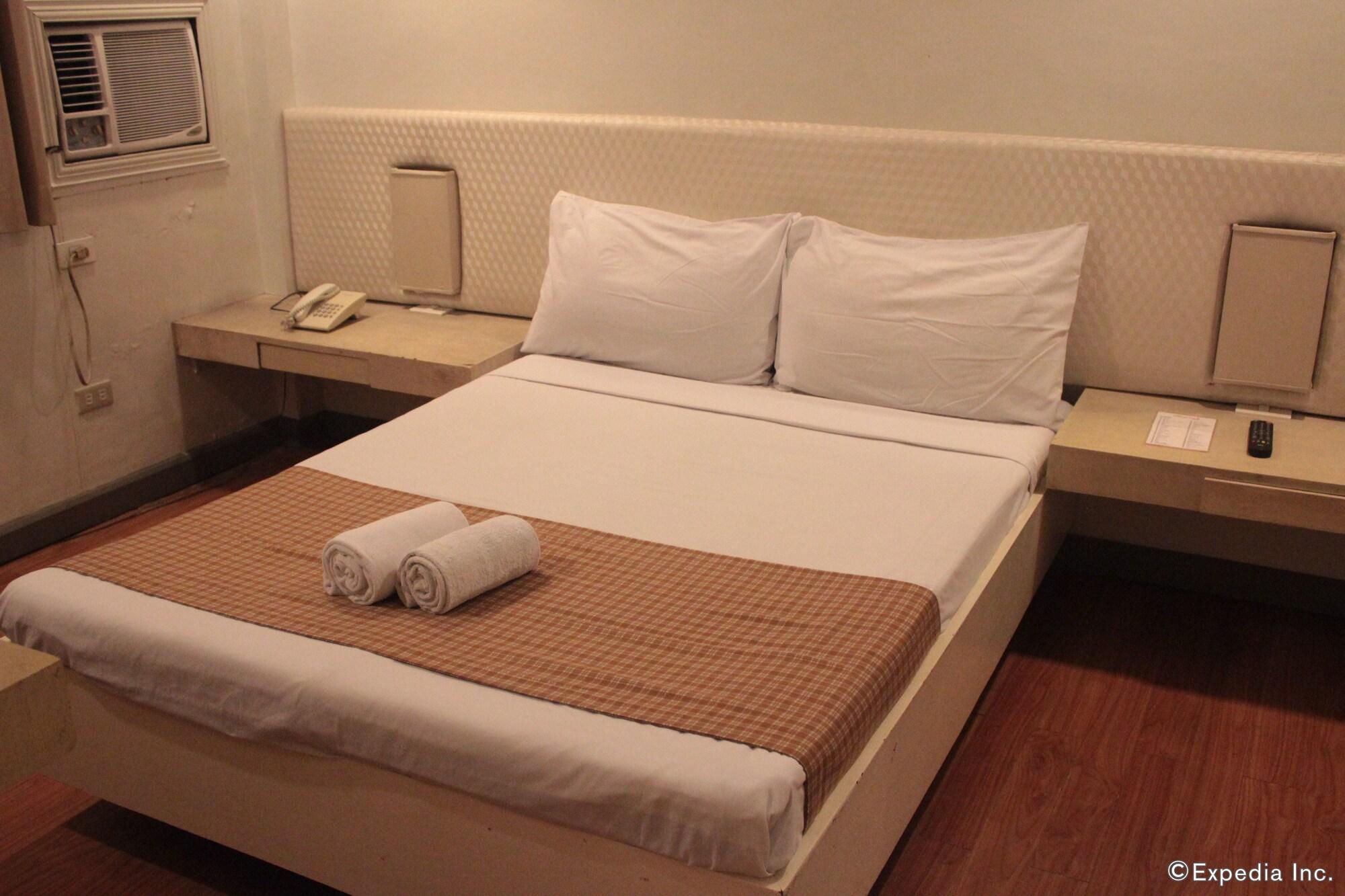 The Orange Place Hotel - San Juan San Juan  エクステリア 写真
